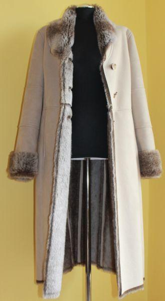 Płaszcz zimowy ocieplany kolor kość słoniowa, płaszcze